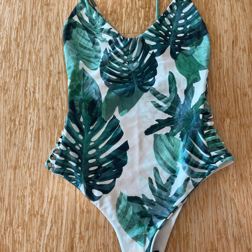 Tropical Leaf Print One-Piece Swimsuit